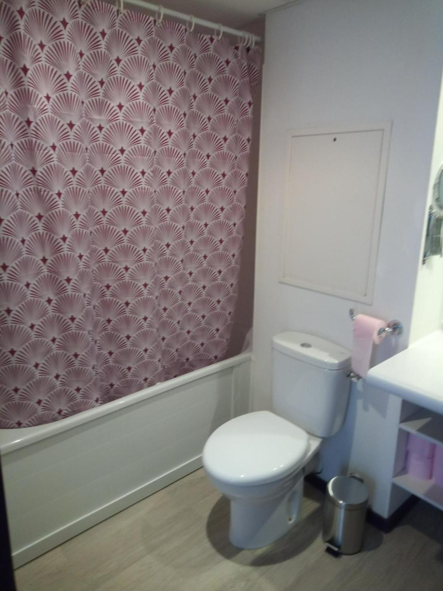 Agreable Studio Familial A Lourdes, Proche Gare المظهر الخارجي الصورة