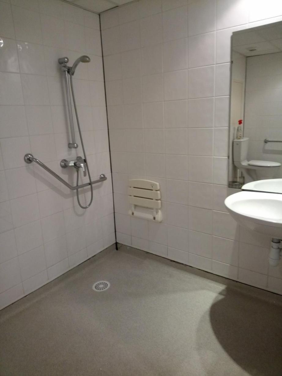 Agreable Studio Familial A Lourdes, Proche Gare المظهر الخارجي الصورة