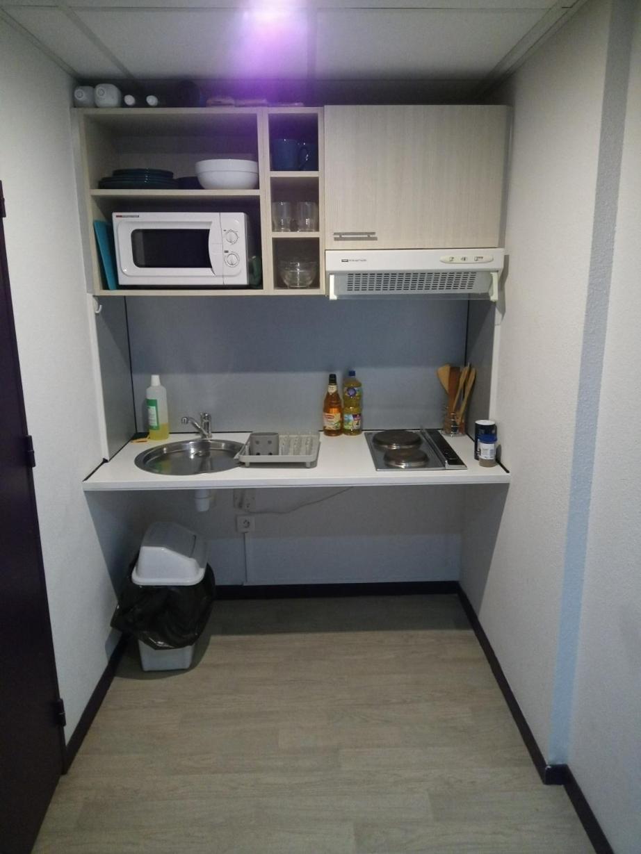Agreable Studio Familial A Lourdes, Proche Gare المظهر الخارجي الصورة